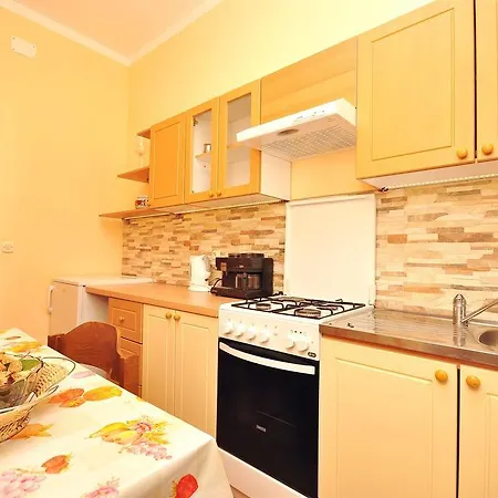 Anka Apartment