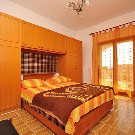 Anka Apartment Bol