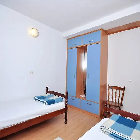 Anka Apartment *